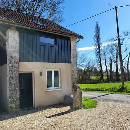 Le Hangar Coutures (Dordogne)